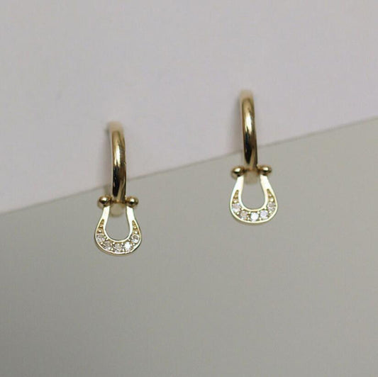 Sparkling Horseshoe Earring